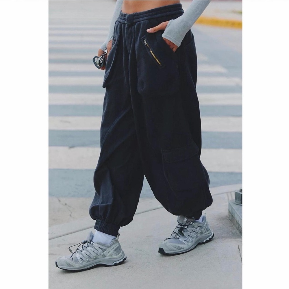 Free People NWOT Buckle Down Cargo Pants XL